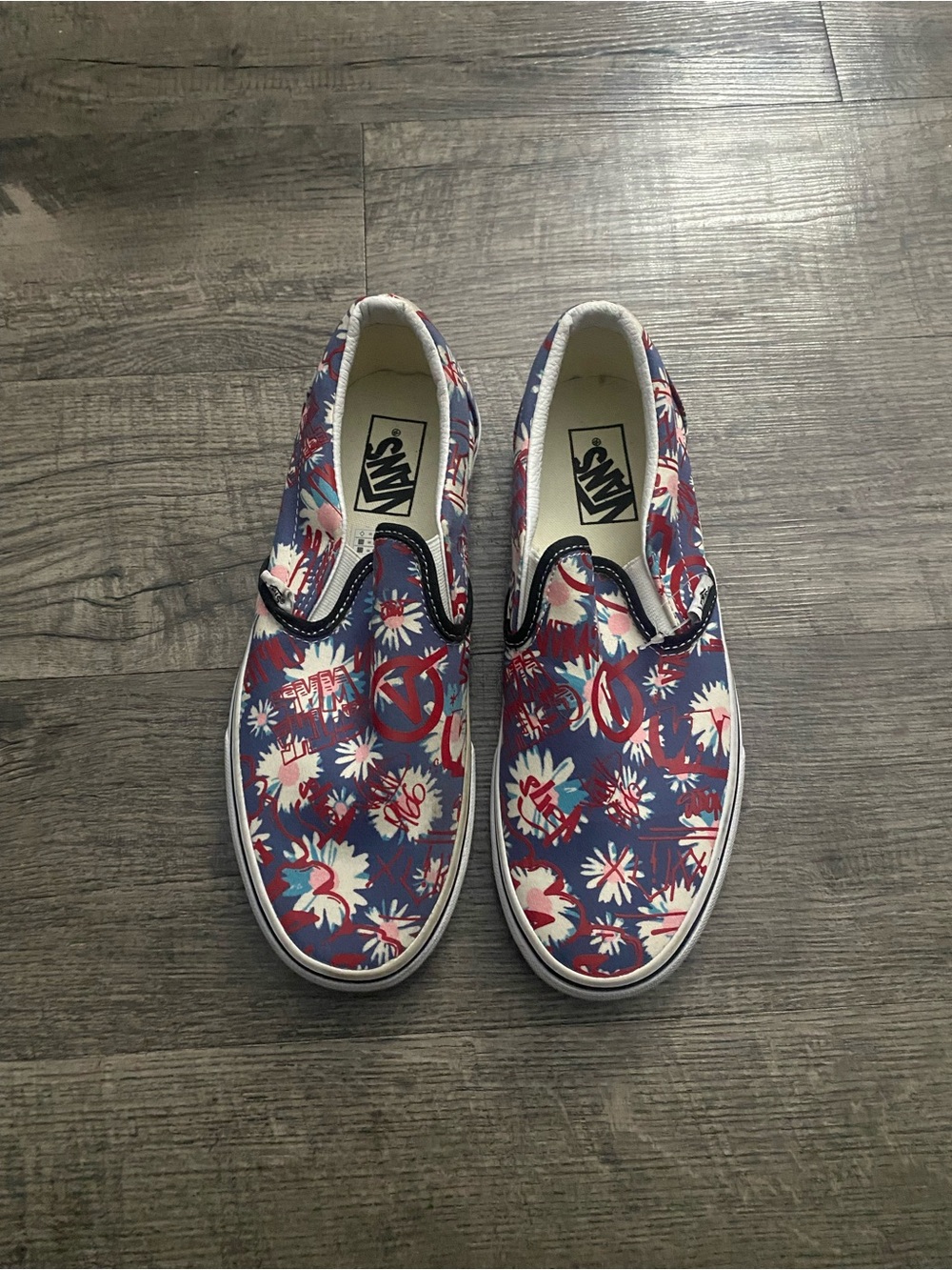 Vans Slip-On Floral Print Shoes - Blue/Red/White men 8, women 9.5